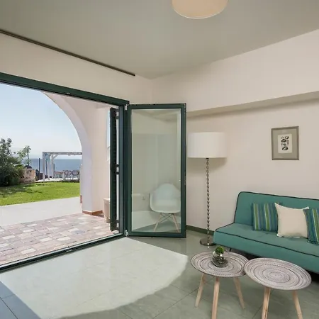 Seafront Shore, Sea & Sun Villa Chorafakia